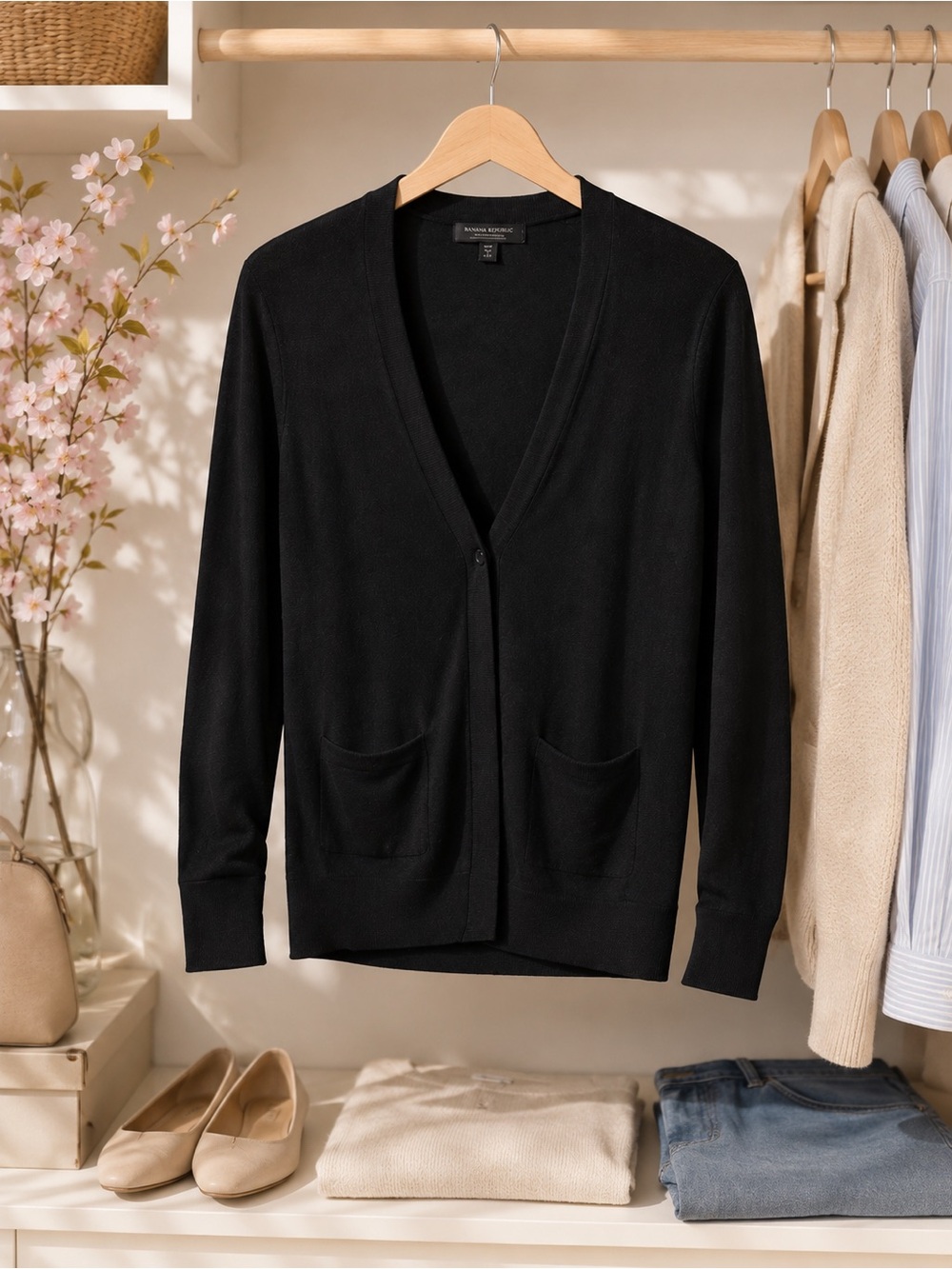 Banana Republic Black Cardigan (XS)